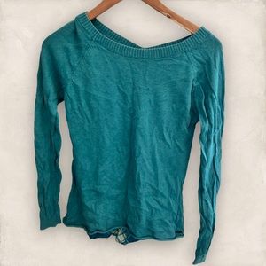 Prana XS Teal with plaid sweater in great condition